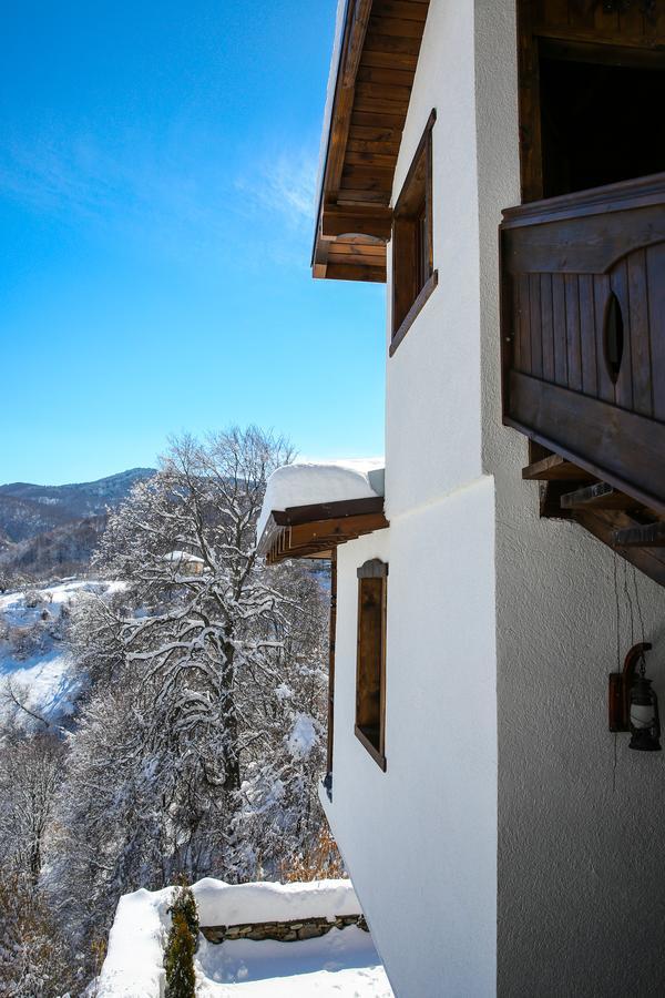Yancheva Guest House Delchevo Extérieur photo
