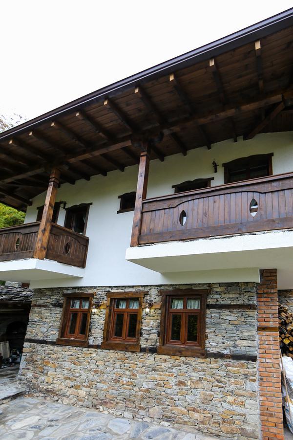 Yancheva Guest House Delchevo Extérieur photo